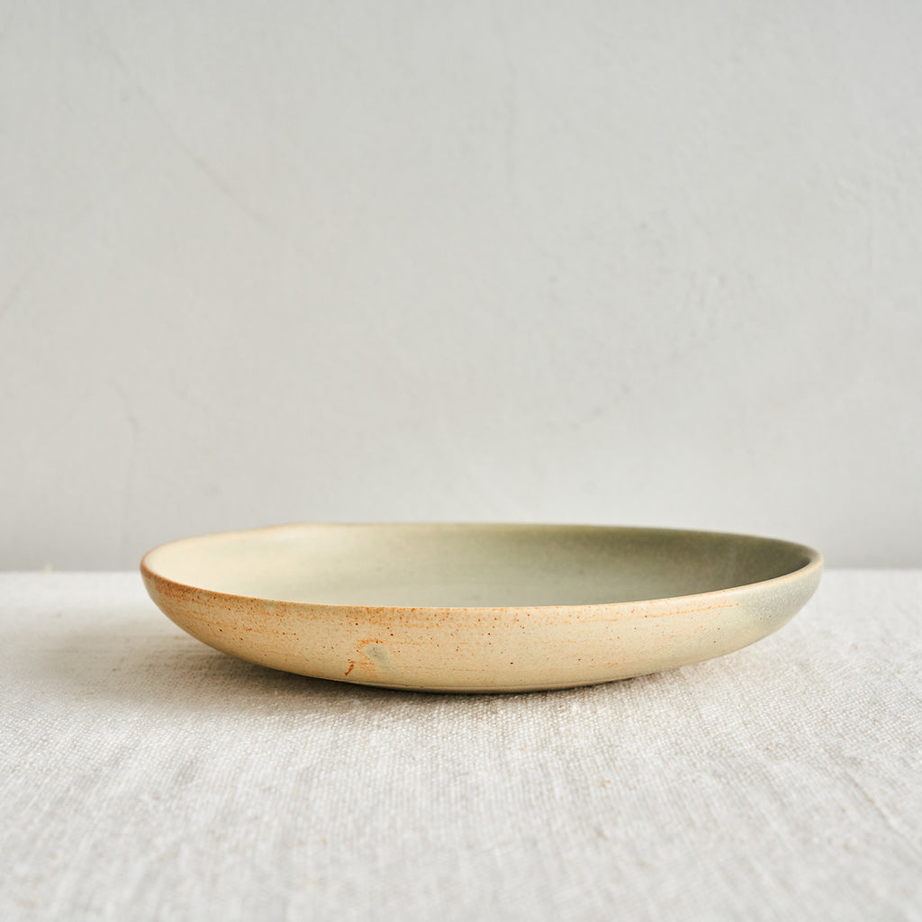 Janaki Larsen Salad Dish, Pebble Glaze – Roman And Williams Guild