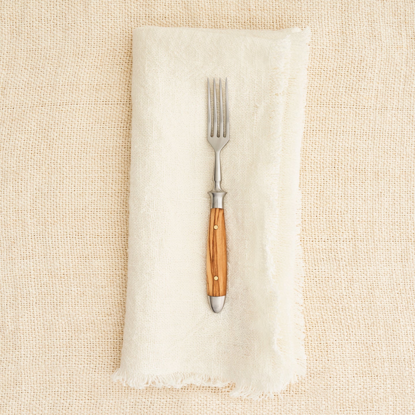 Eichenlaub Old German Flatware in Olive Wood