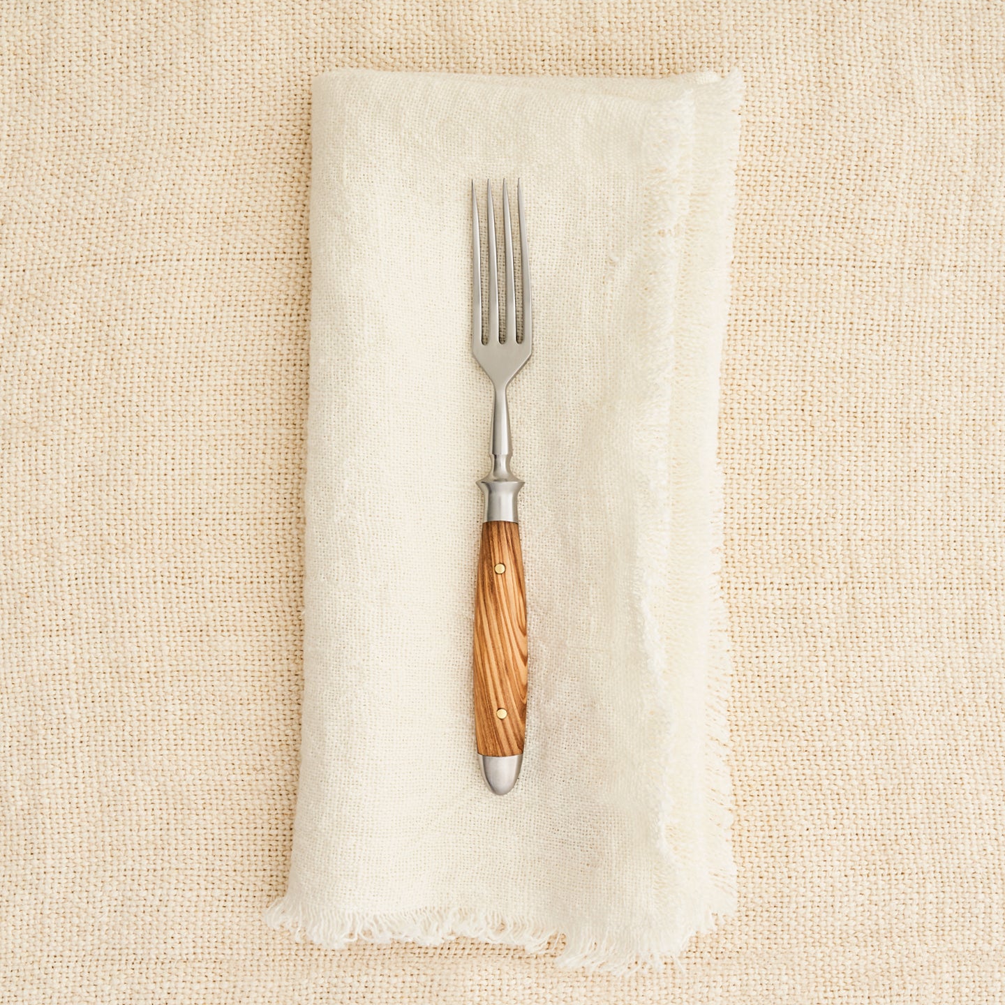 Eichenlaub Old German Flatware in Olive Wood