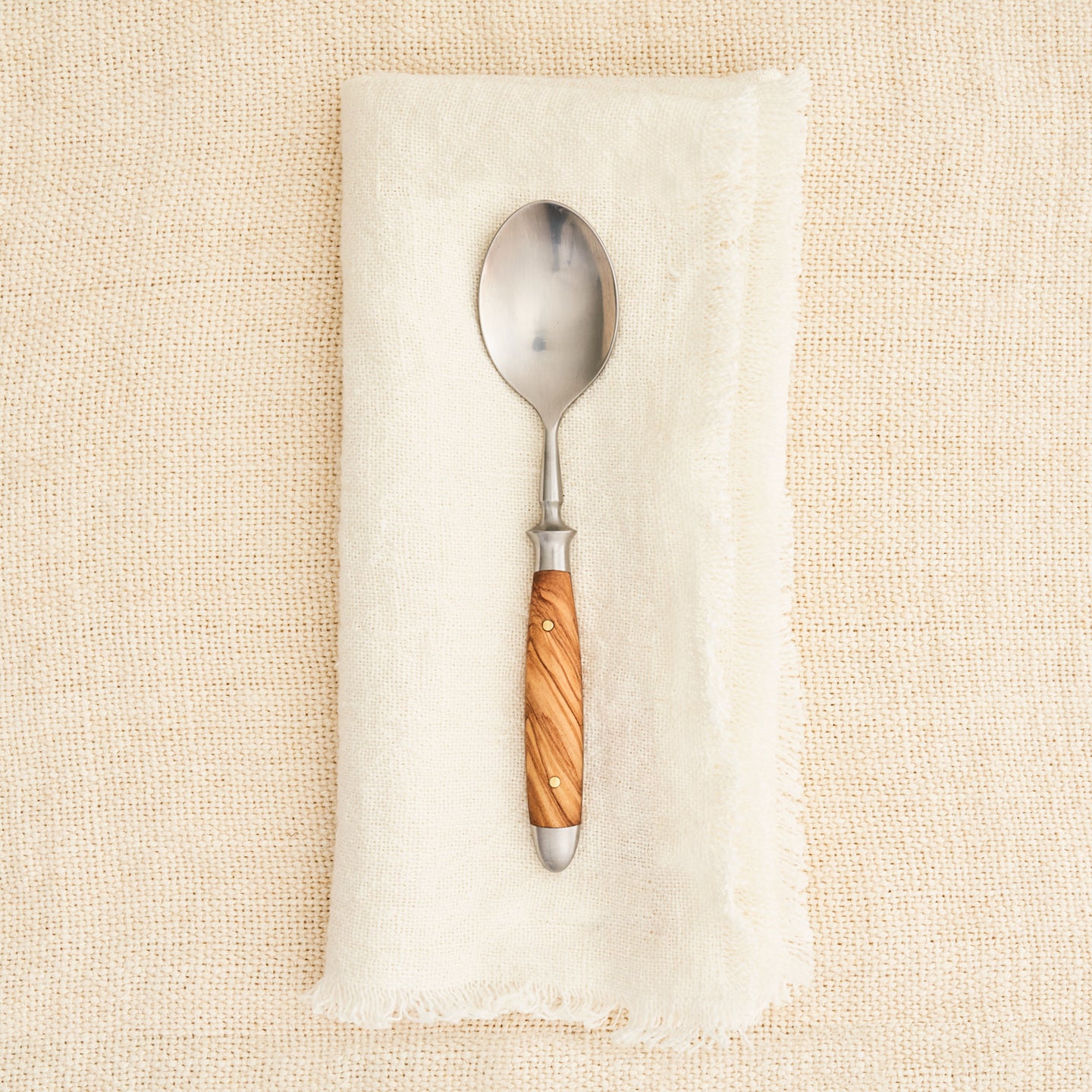 Eichenlaub Old German Flatware in Olive Wood