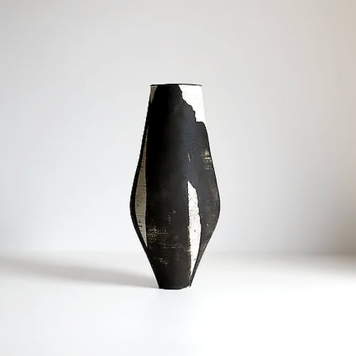 Kansai Noguchi Vase No. 18