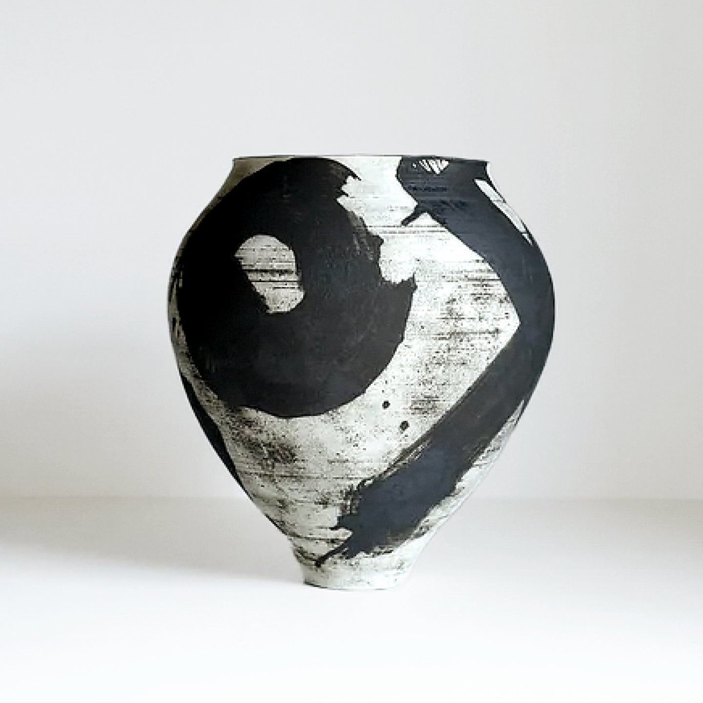 Kansai Noguchi Vase No. 38