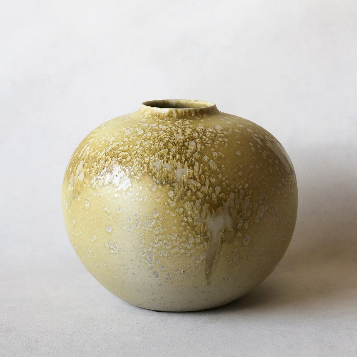 KH Wurtz One-of-a-Kind Vase No. 04, 2023