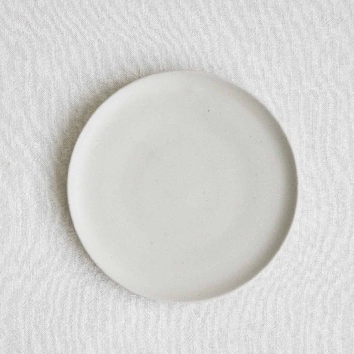 Janaki Larsen Classic Dinner Plate