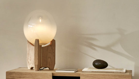 Egg Table Lamp