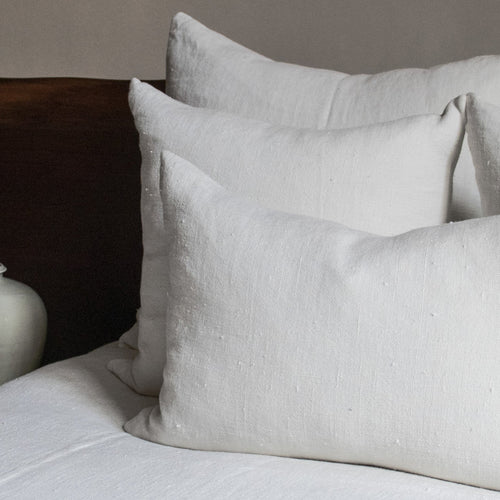 RW GUILD WASHED WOVEN LINEN PILLOW