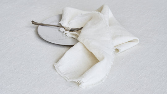 RW GUILD FRINGE WASHED LINEN NAPKIN