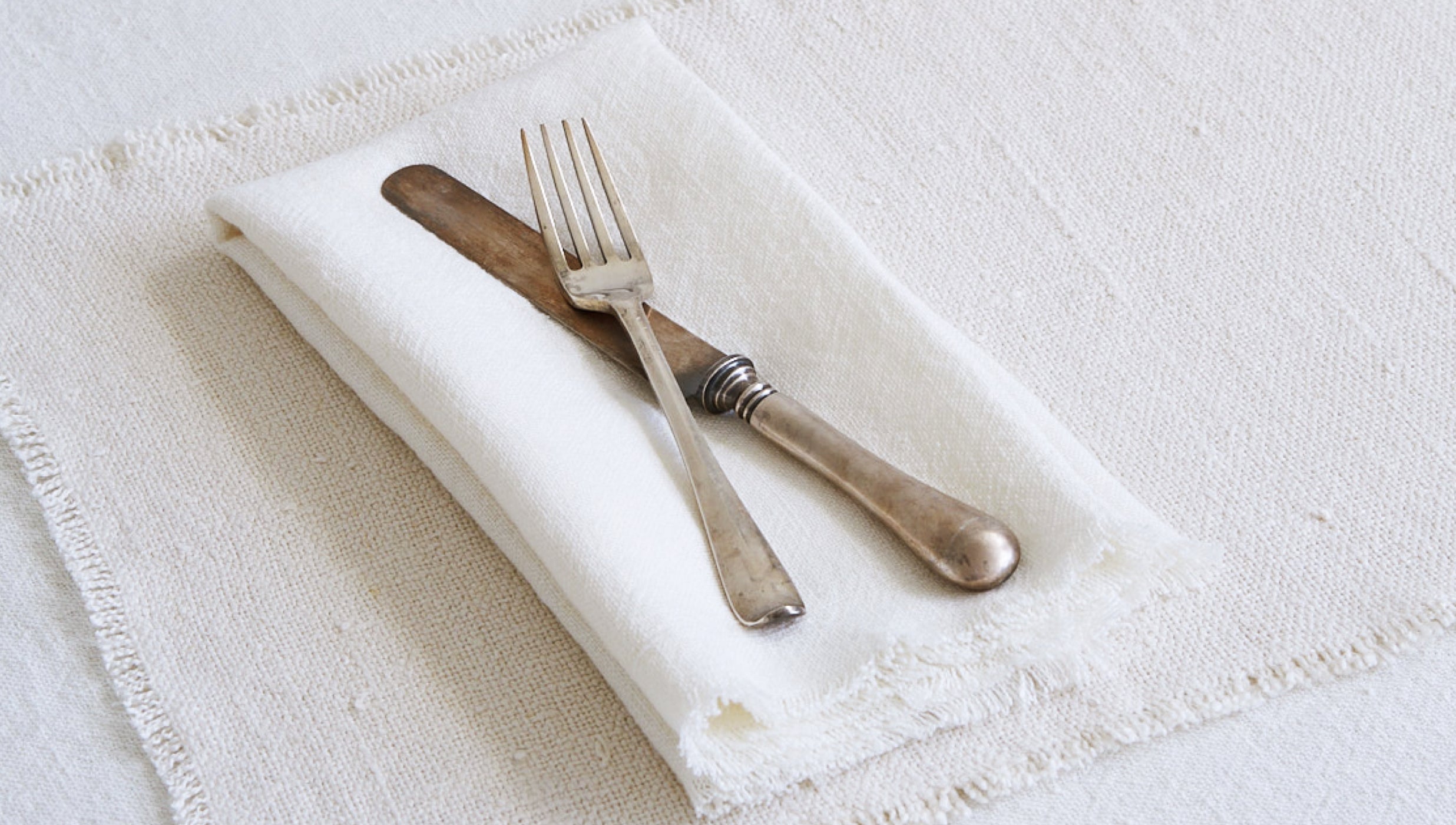 Choosing the Right Napkin Fabric To Use for Events– CV Linens