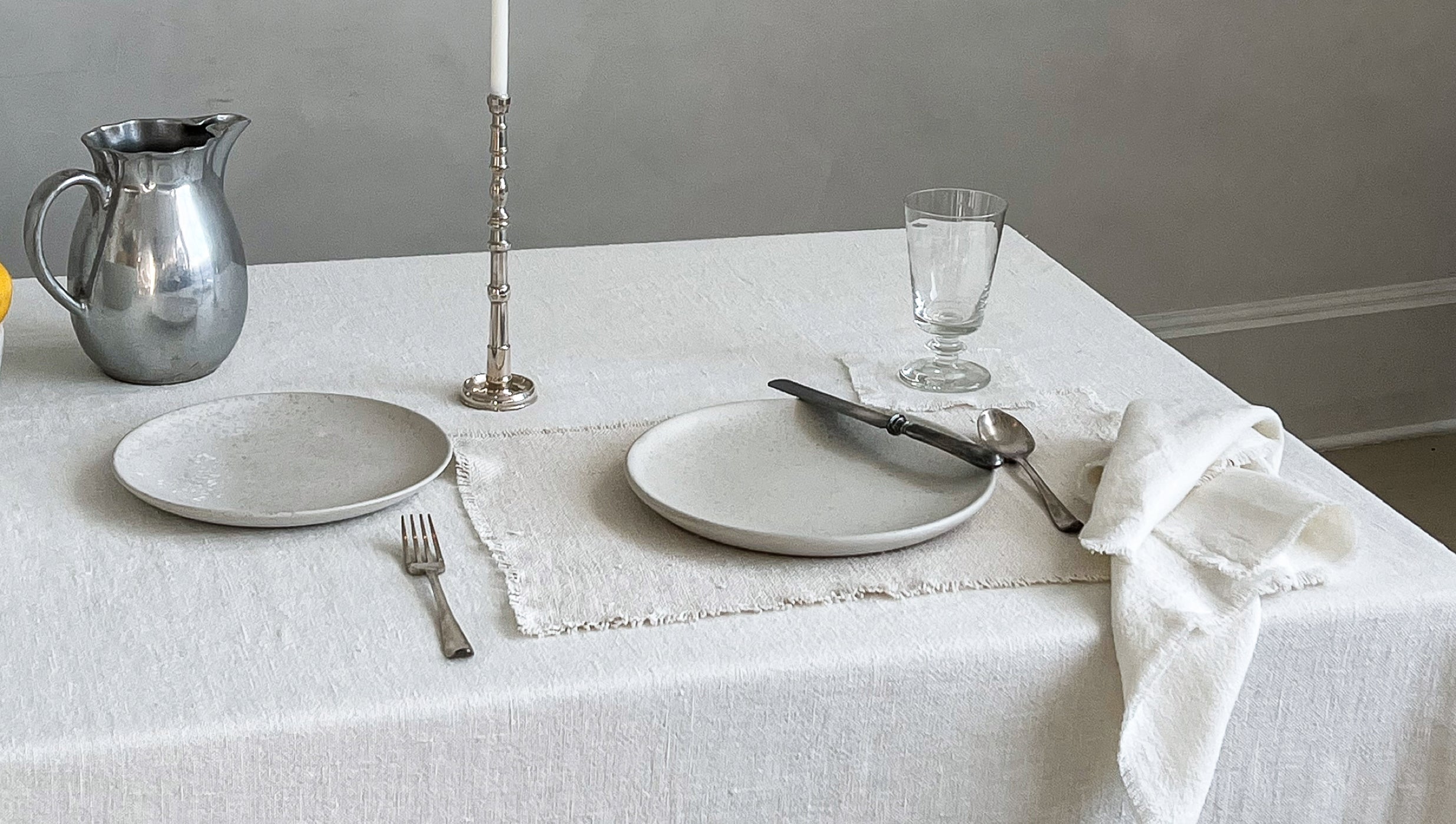 Choosing the Right Napkin Fabric To Use for Events– CV Linens